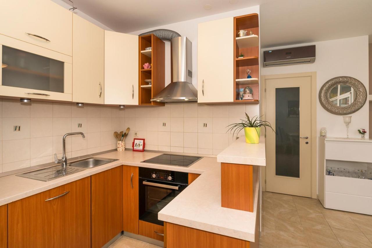 Luxury 1 Bedroom App Center&Balcony Free Parking Split Exteriér fotografie